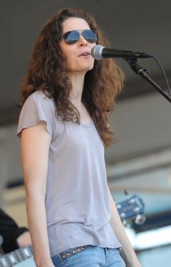 Edie Brickell