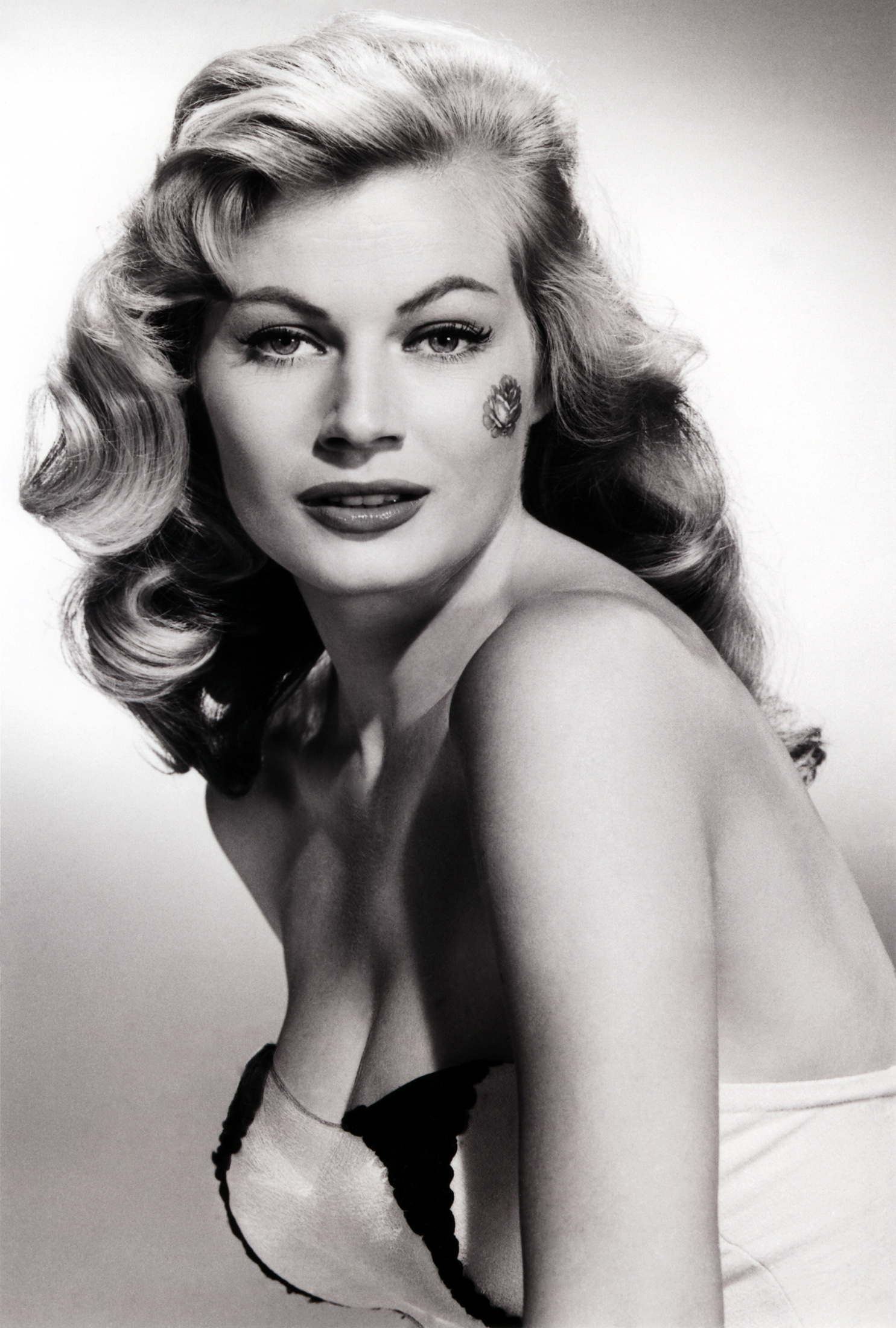 Anita Ekberg