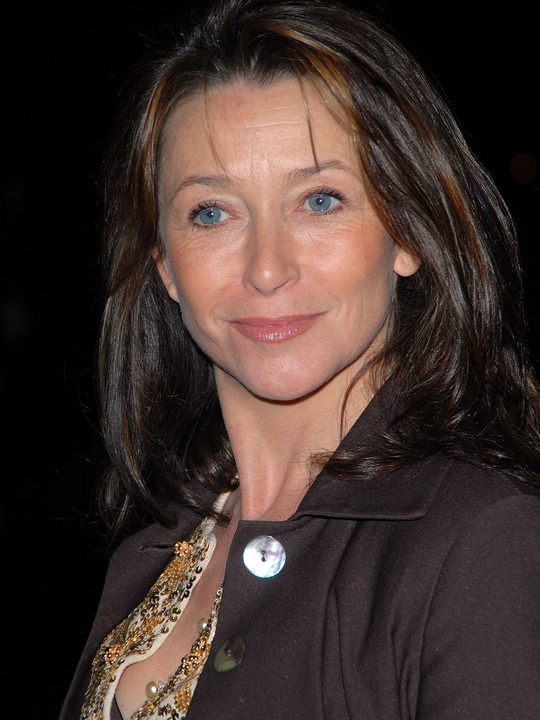 Cherie Lunghi | Celebrities lists.